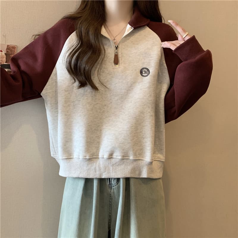 カジュアルコーデ 女性用長袖配色スウェット ハーフジップ おしゃれトップス