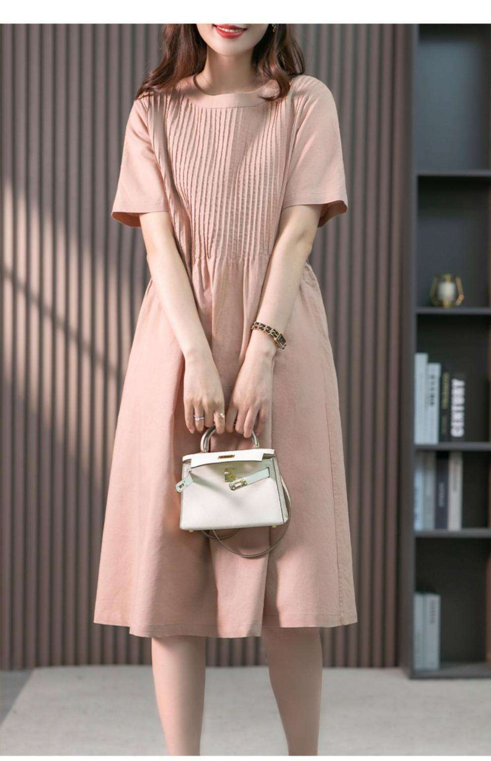 カジュアルコーデ  プリーツ胸元デザインカジュアルワンピース