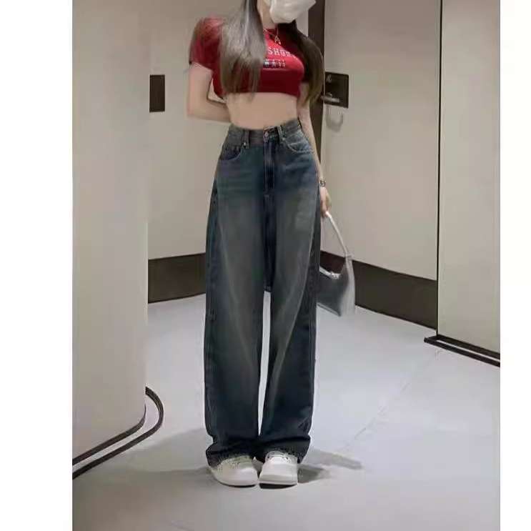 カジュアルコーデ  ゆったりワイドシルエットデニムパンツ