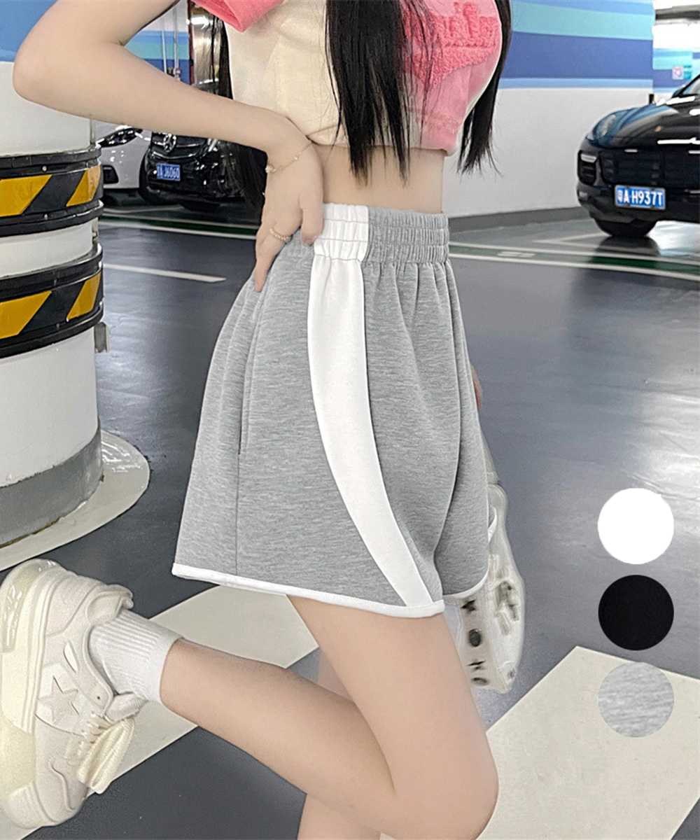 カジュアルコーデ スウェット生地ショートパンツ パイピング付きゆったり短パン