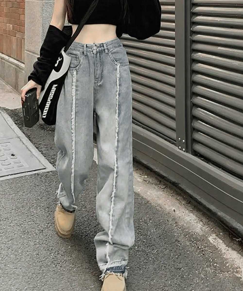 カジュアルコーデ センターライン 美脚デニムパンツ レトロ風