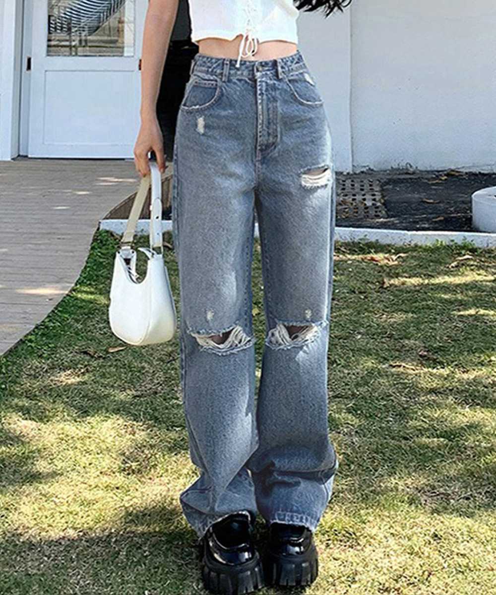 カジュアルコーデ ハイウエストダメージデニムパンツ 美脚効果