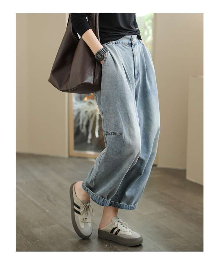 カジュアルコーデ  ゆったりバルーンシルエットデニムパンツ