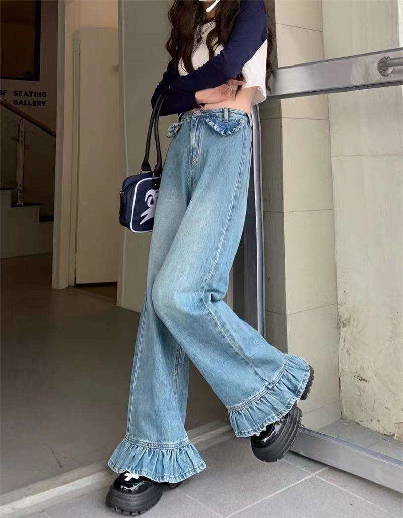 カジュアルコーデ  フリルデザイン ワイドデニムパンツ