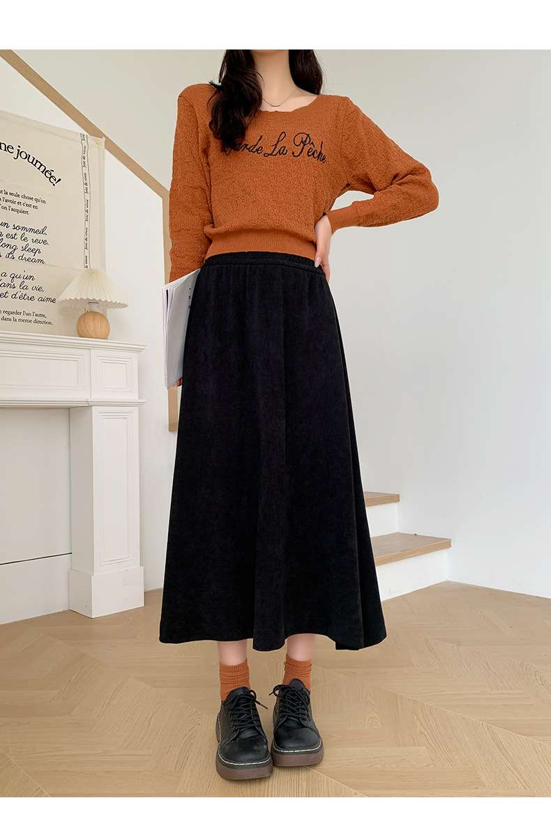 カジュアルコーデ  ロングフレアスカート