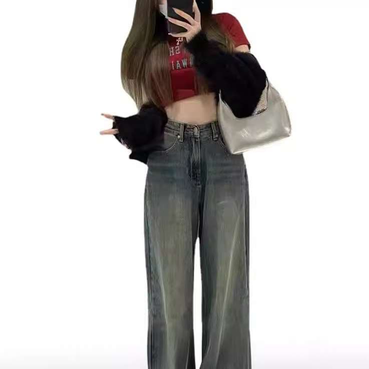 カジュアルコーデ  ゆったりワイドシルエットデニムパンツ