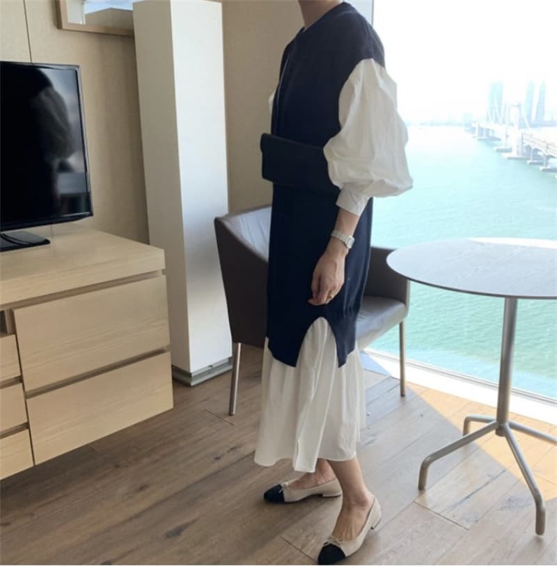 カジュアルコーデ 秋冬 配色切替 ラウンドネック ロングワンピース