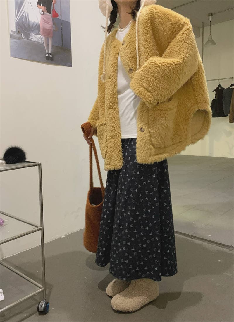 カジュアルコーデ 秋冬新作 ゆったり小花柄ロングスカート 韓国風