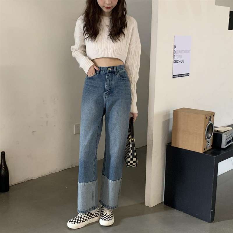 カジュアルコーデ  裾切り替えワイドデニムパンツ