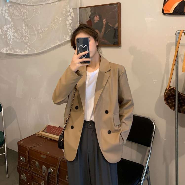 カジュアルコーデ  オーバーサイズダブルブレストジャケット