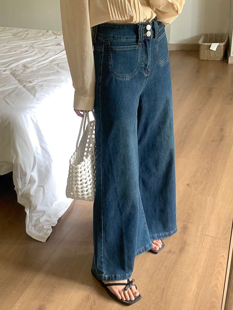 カジュアルコーデ  ハイウエストワイドレッグデニムパンツ