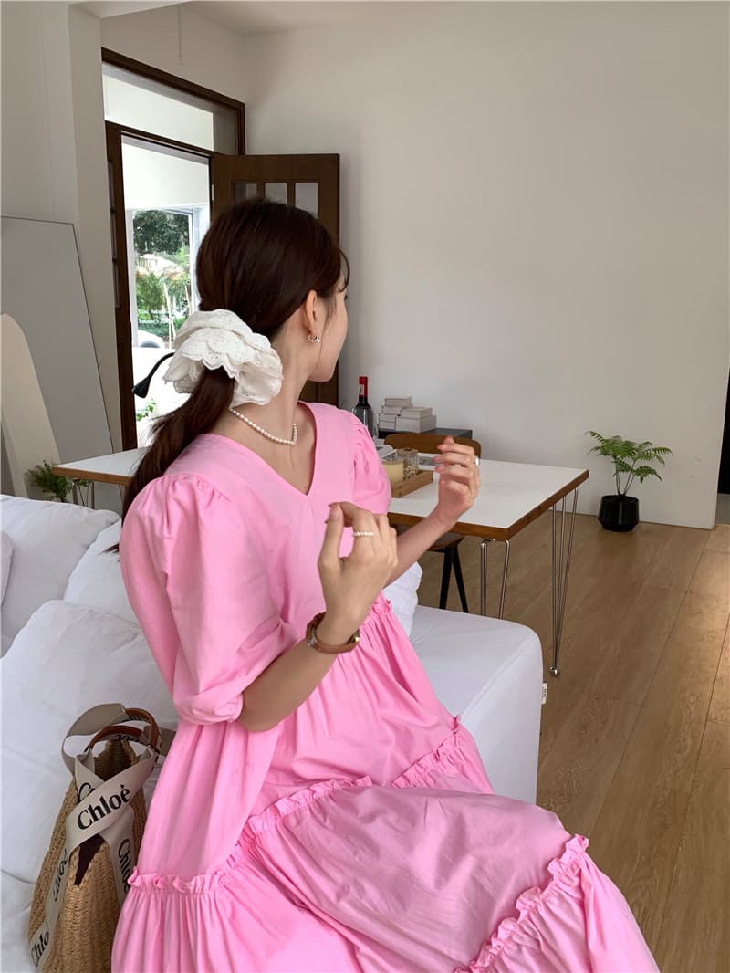 カジュアルコーデ 夏向け ティアードフレア ロングワンピース 韓国風
