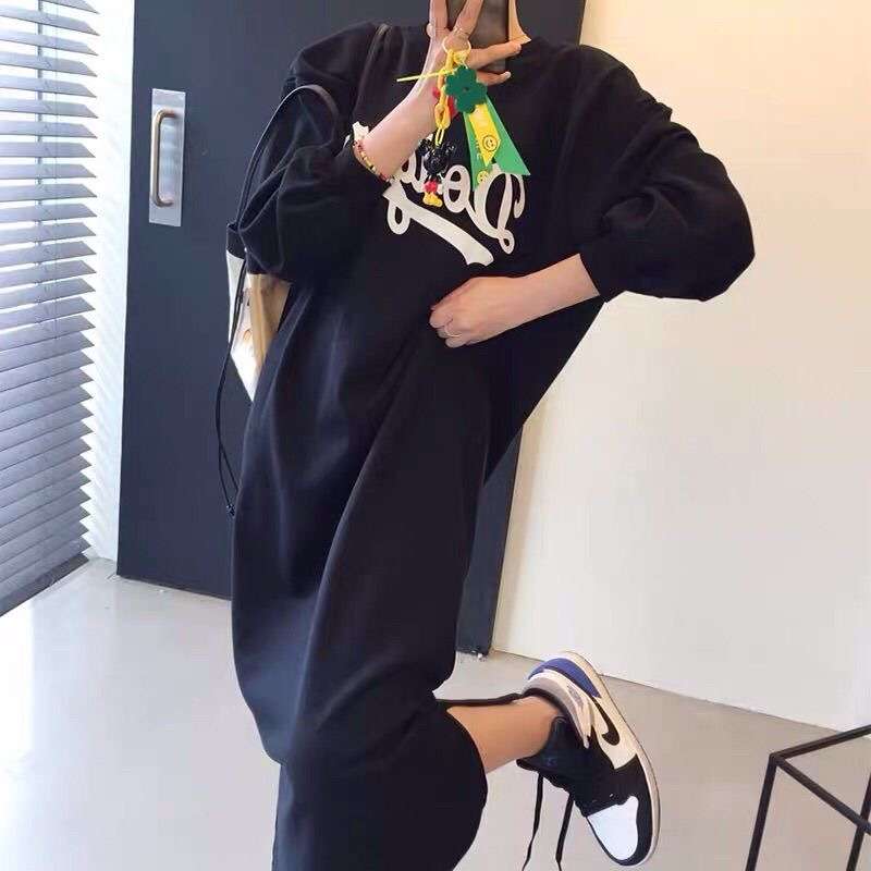 カジュアルコーデ  ゆったりスウェットワンピース