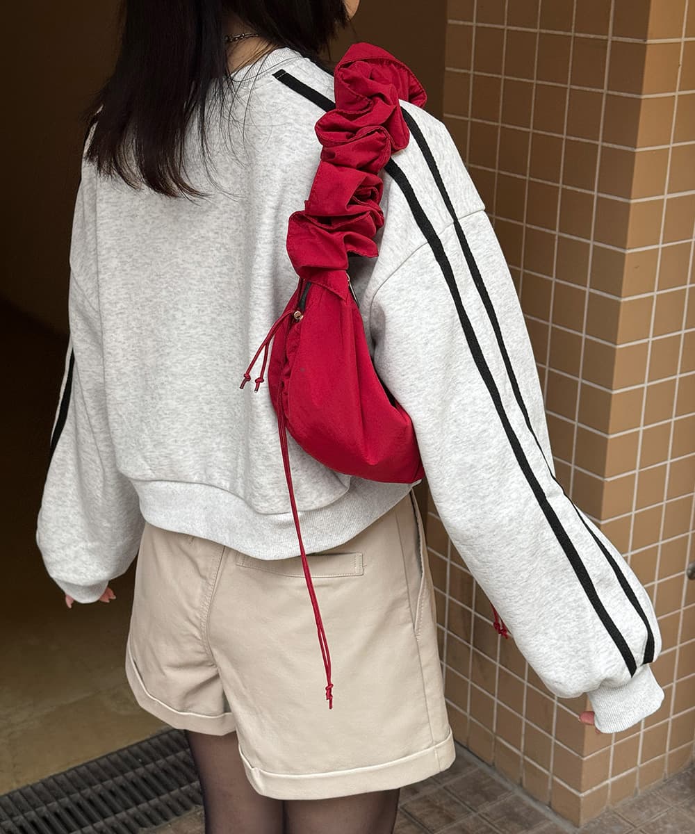 カジュアルコーデ 袖ライン裏起毛スウェット秋冬レディース暖か
