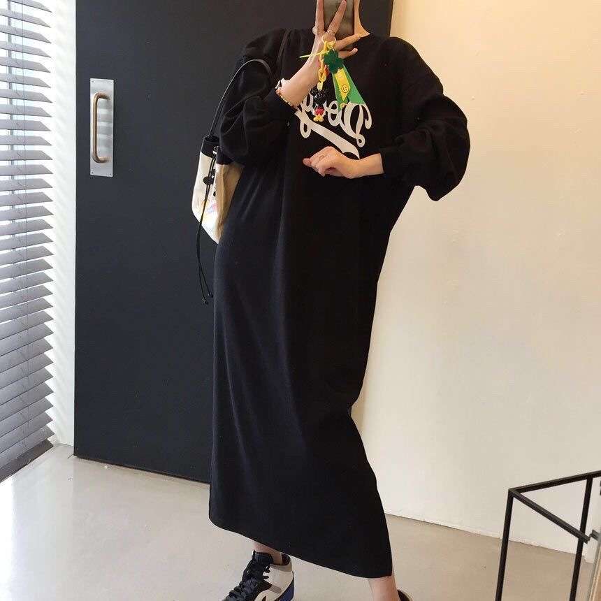 カジュアルコーデ  ゆったりスウェットワンピース