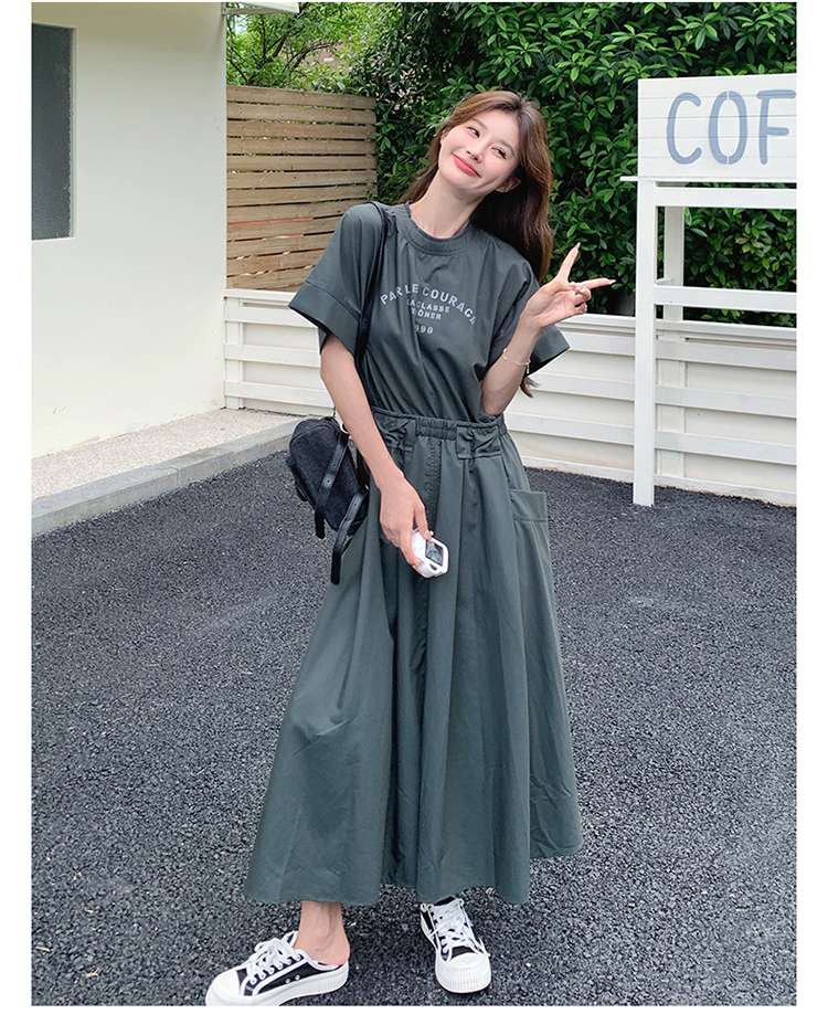カジュアルコーデ  ゆったりカジュアルロングワンピース