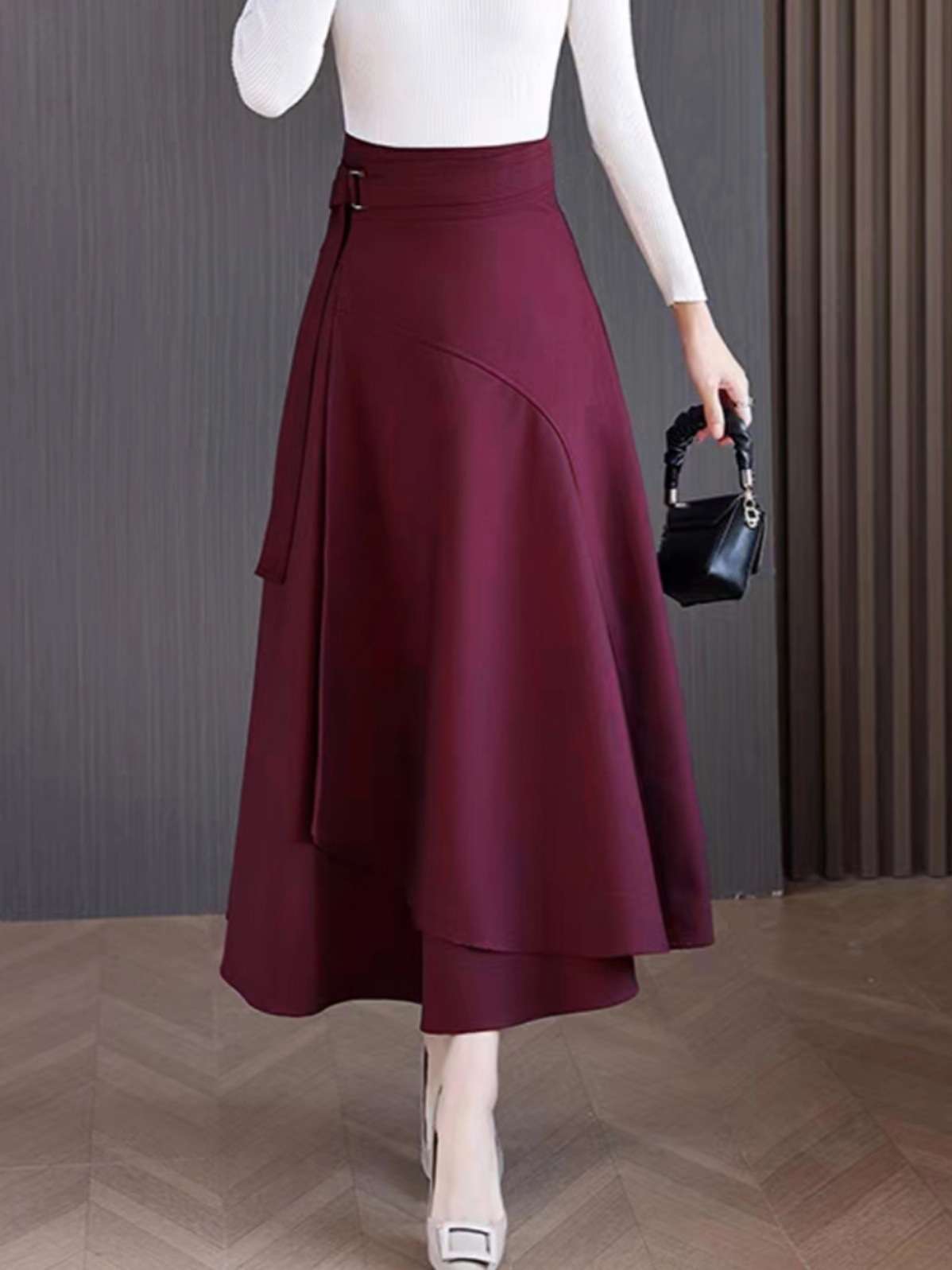 カジュアルコーデ  フレアラインロングスカート