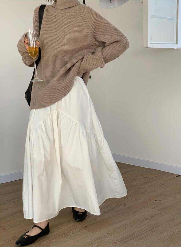 カジュアルコーデ  ティアードロングスカート