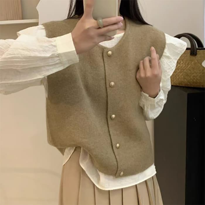 カジュアルコーデ 2025新作秋冬 ニットベスト ボタン付き ゆったり重ね着トップス