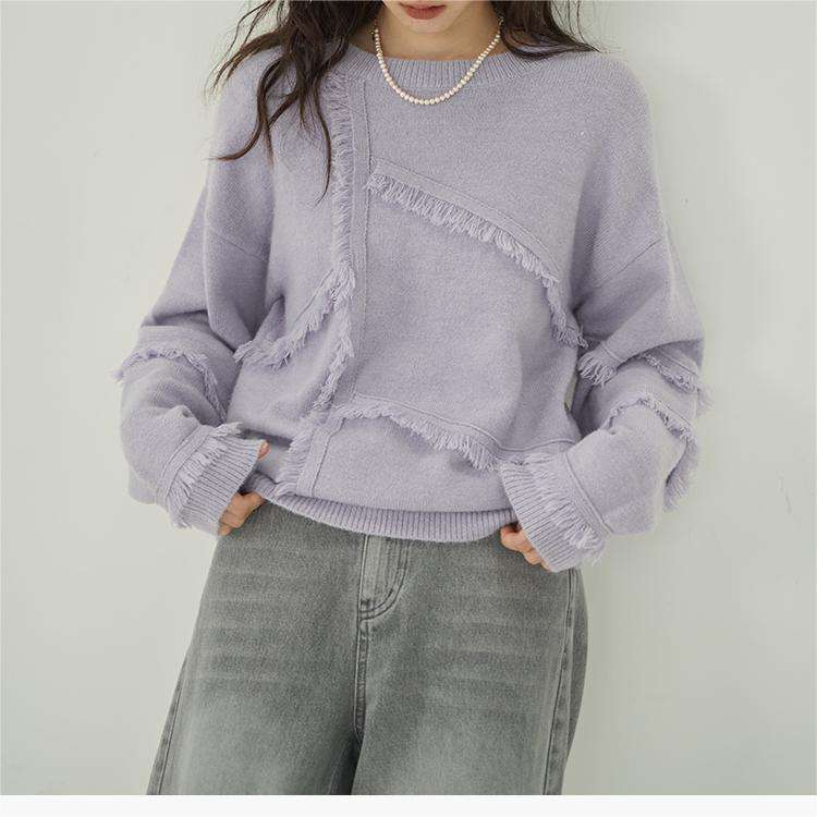 カジュアルコーデ  フリンジデザインゆったりニットセーター