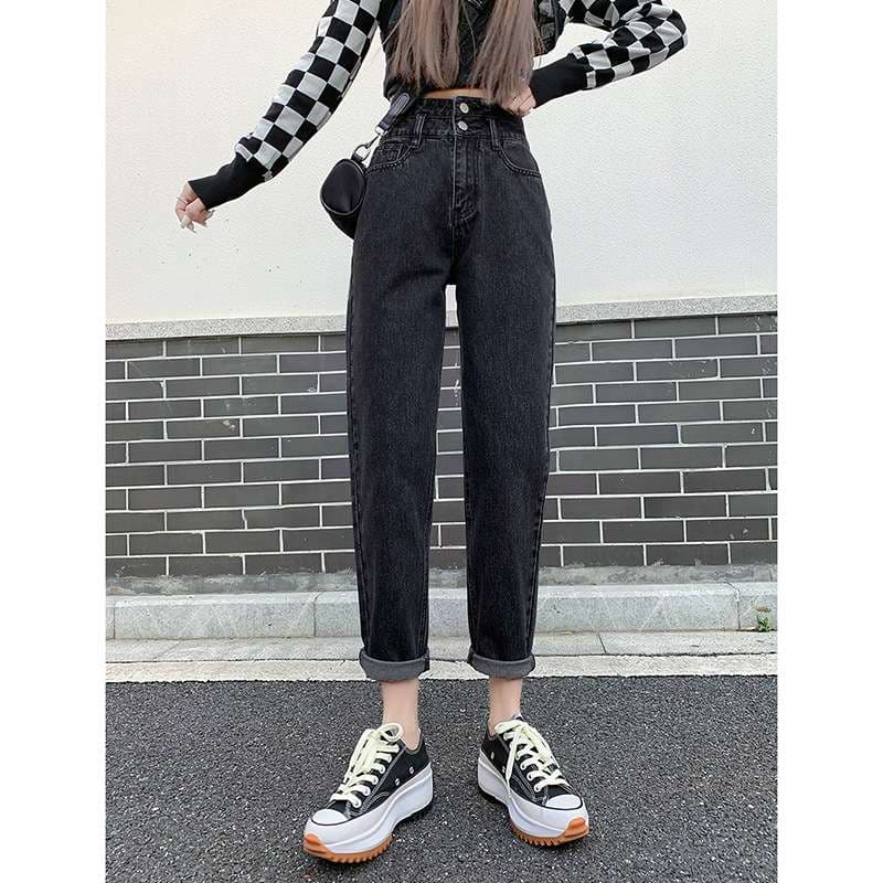カジュアルコーデ  ハイウエストストレートデニムパンツ