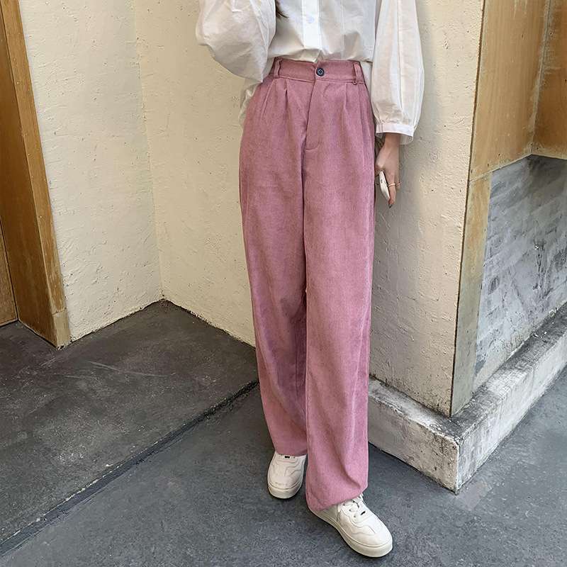 カジュアルコーデ  コーデュロイワイドストレートパンツ