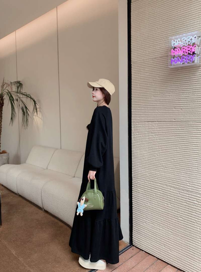 カジュアルコーデ ティアードロングワンピース