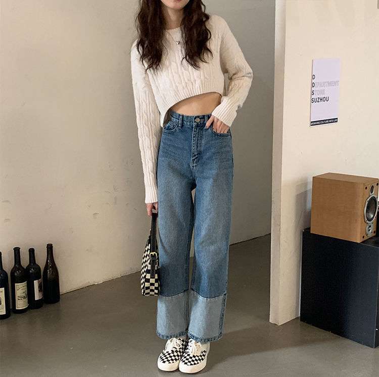 カジュアルコーデ  裾切り替えワイドデニムパンツ