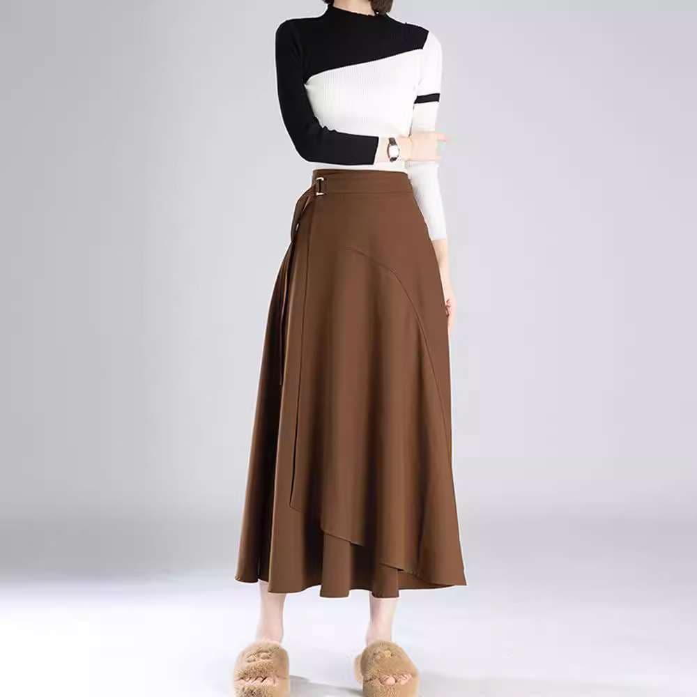 カジュアルコーデ  フレアラインロングスカート