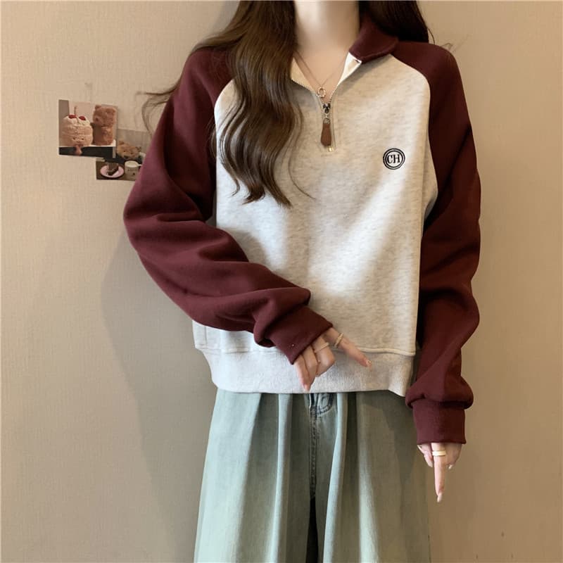 カジュアルコーデ 女性用長袖配色スウェット ハーフジップ おしゃれトップス