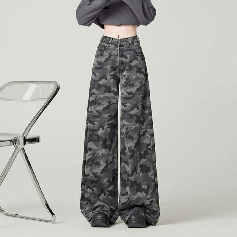 カジュアルコーデ 迷彩柄ハイウエストデニムパンツ ワイドロング