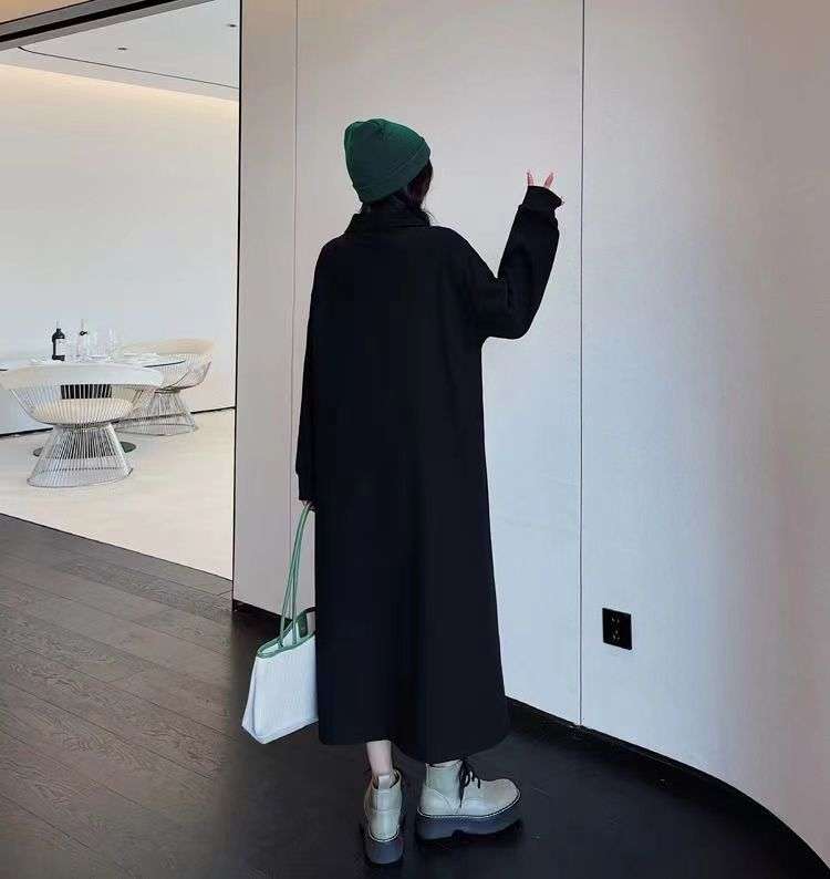 カジュアルコーデ  ゆったりジップアップロングワンピース