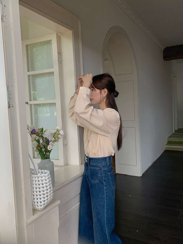 カジュアルコーデ  ハイウエストワイドレッグデニムパンツ