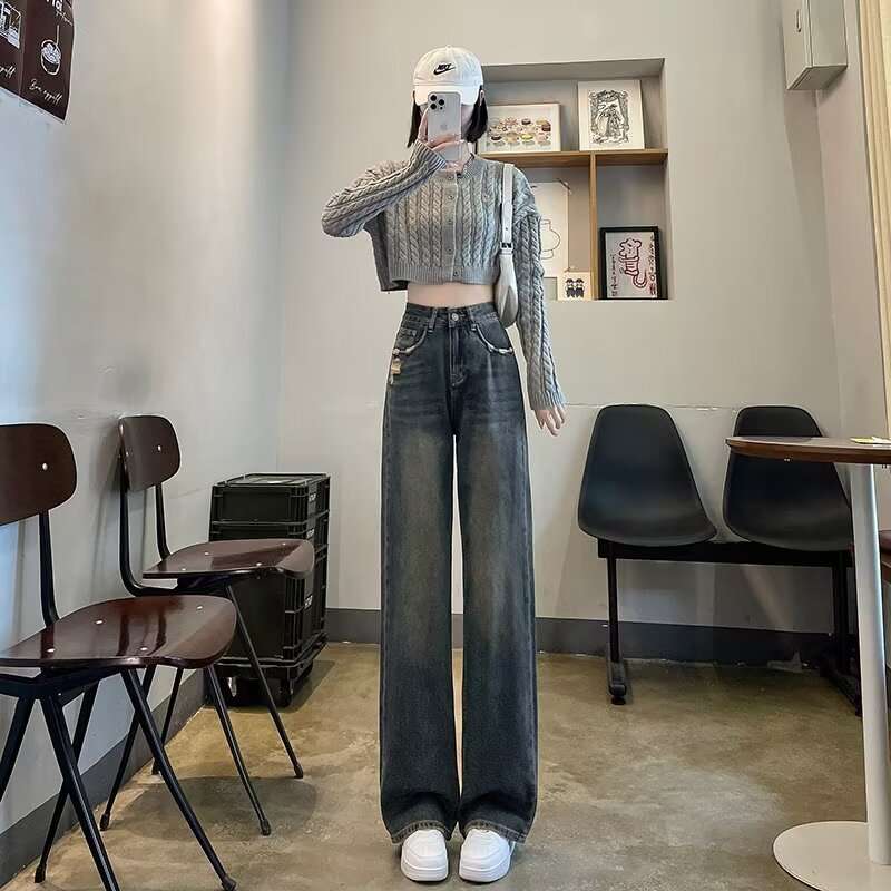 カジュアルコーデ  ヴィンテージ風ダメージ加工ワイドデニムパンツ