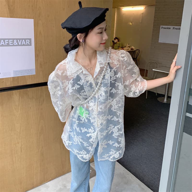 カジュアルコーデ 秋新作 花柄レース シアーシャツ 透け感ブラウス