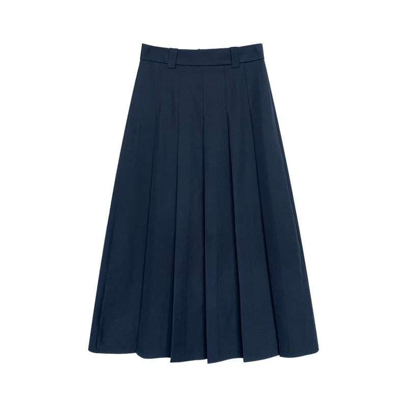 カジュアルコーデ  プリーツロングフレアスカート