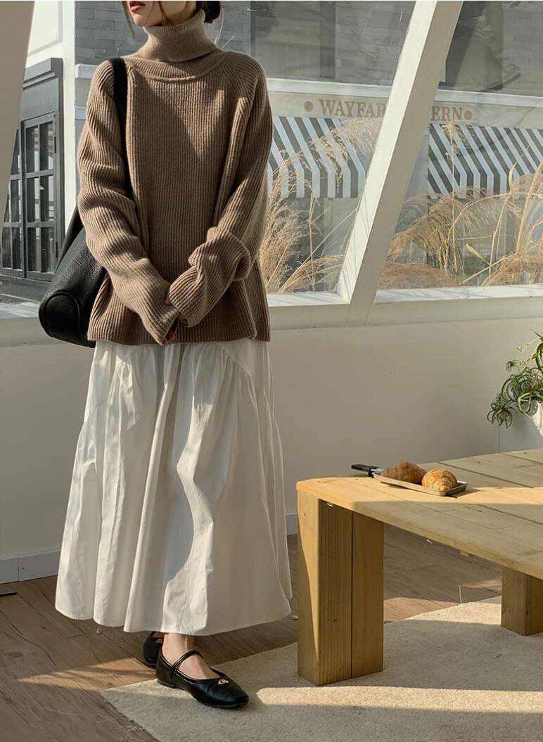 カジュアルコーデ  ティアードロングスカート