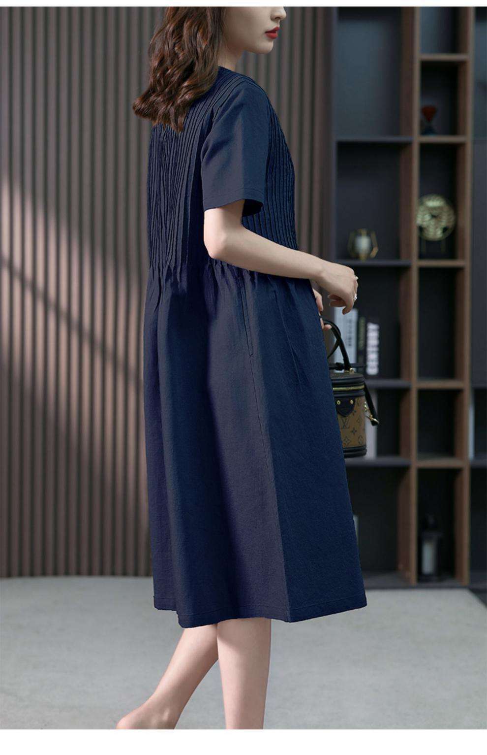 カジュアルコーデ  プリーツ胸元デザインカジュアルワンピース