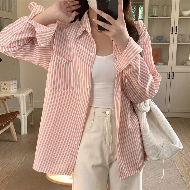 カジュアルコーデ カジュアルコーデ 爽やか縦縞オーバーサイズシャツ