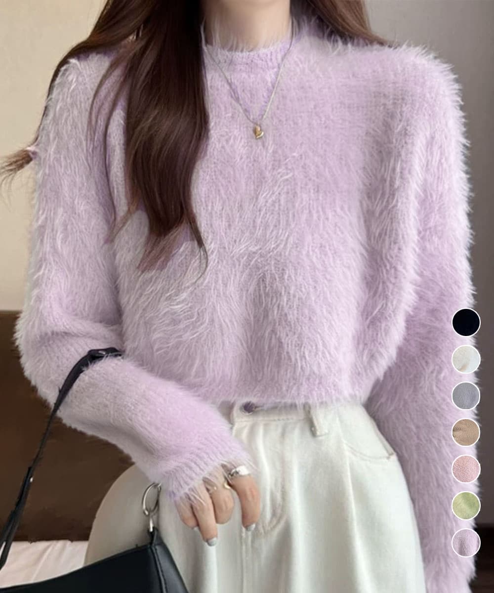 カジュアルコーデ ふわふわシャギーニット短丈女性用秋冬