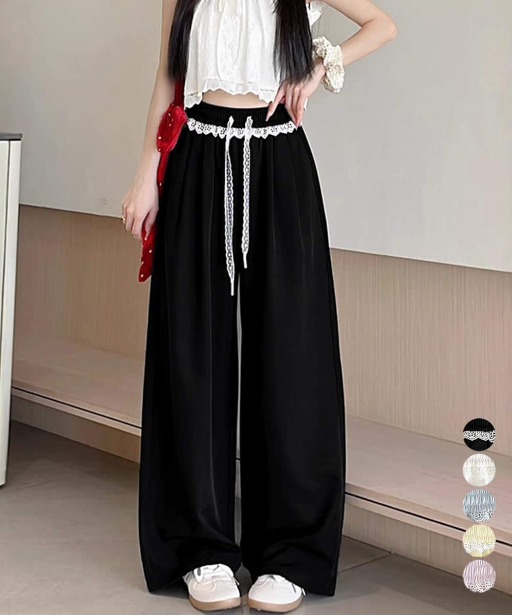 カジュアルコーデ 白レース付きワイドパンツ 夏の涼しげ楽ちんパンツ