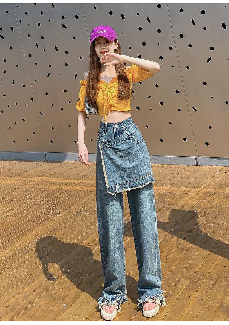 カジュアルコーデ デニムスカート付きワイドパンツ