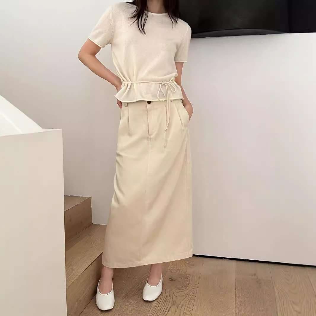 カジュアルコーデ ロングマキシ丈リネン混スカート