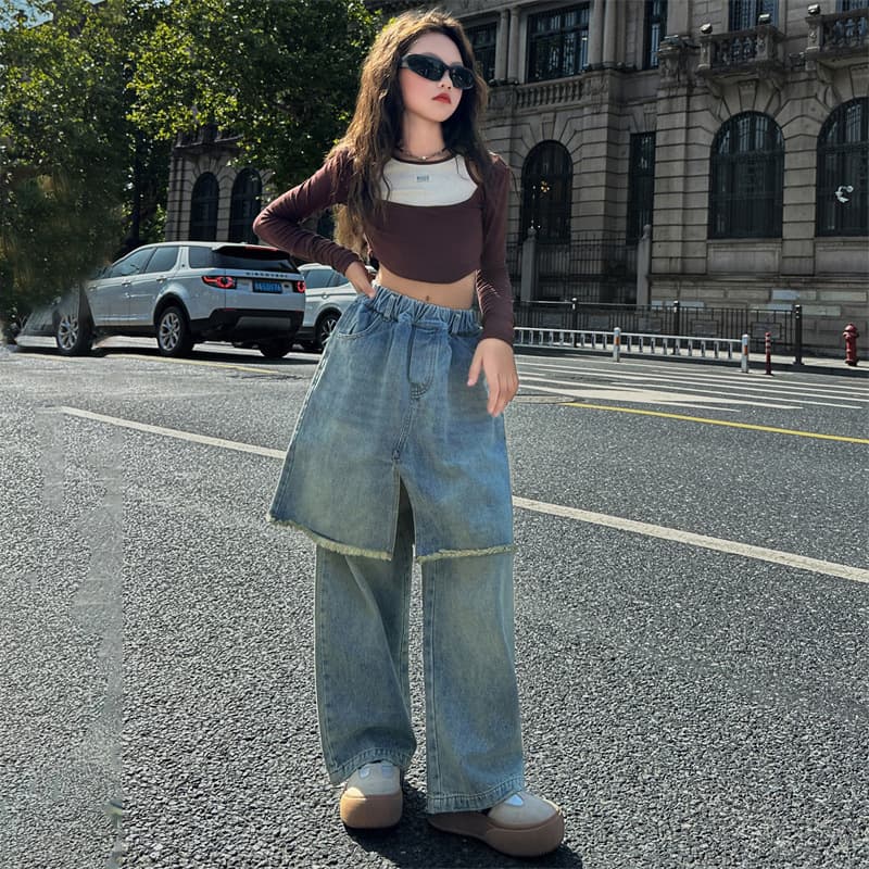 カジュアルコーデ デザイン切替レイヤードデニムパンツ