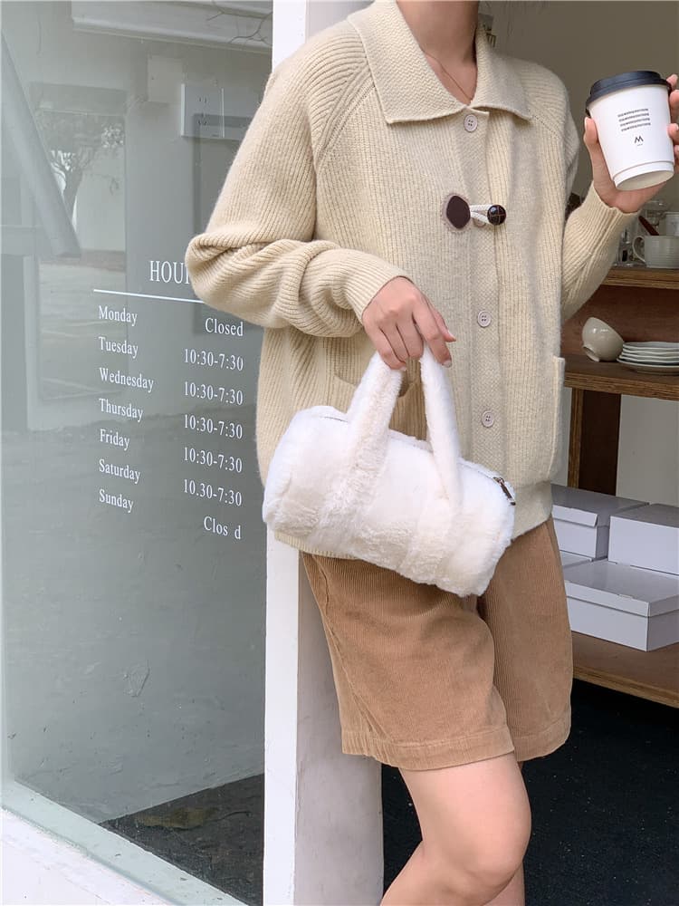 カジュアルコーデ ふわふわファーバッグ 秋冬新作 手提げかばん 女性用