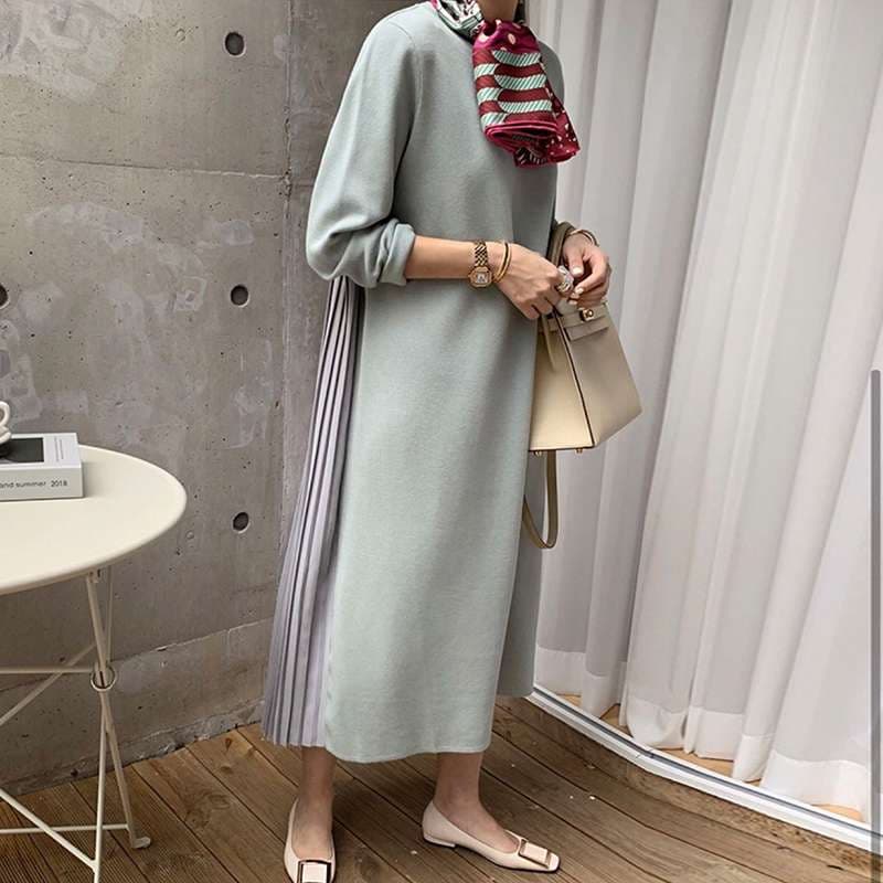カジュアルコーデ プリーツ切替えロングワンピース