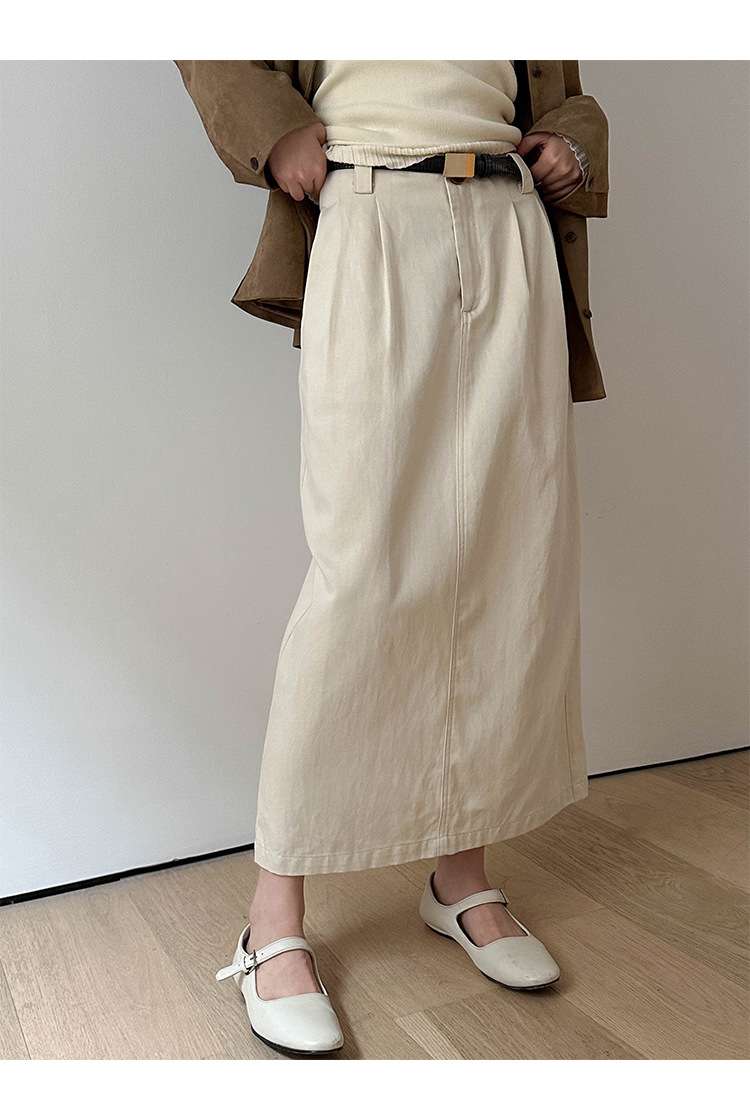 カジュアルコーデ ロングマキシ丈リネン混スカート