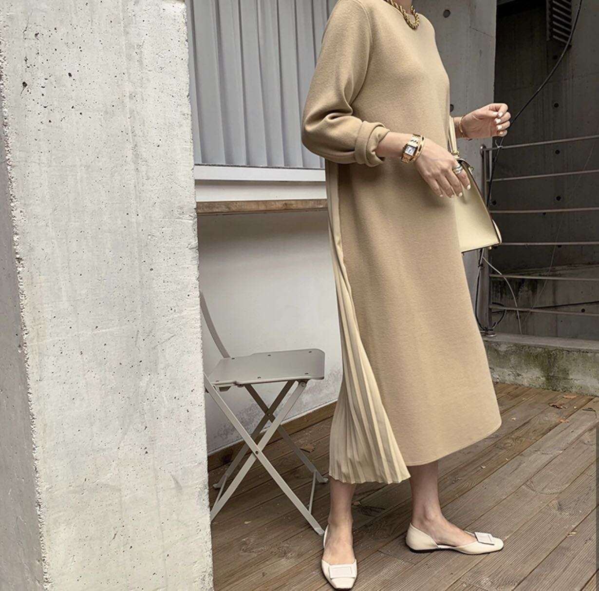 カジュアルコーデ プリーツ切替えロングワンピース