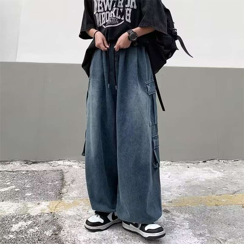 カジュアルコーデ ワイドカーゴデニムパンツ